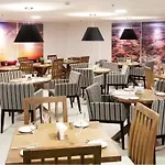 Ritz Suites Condominio - Flat Particular Beira Mar